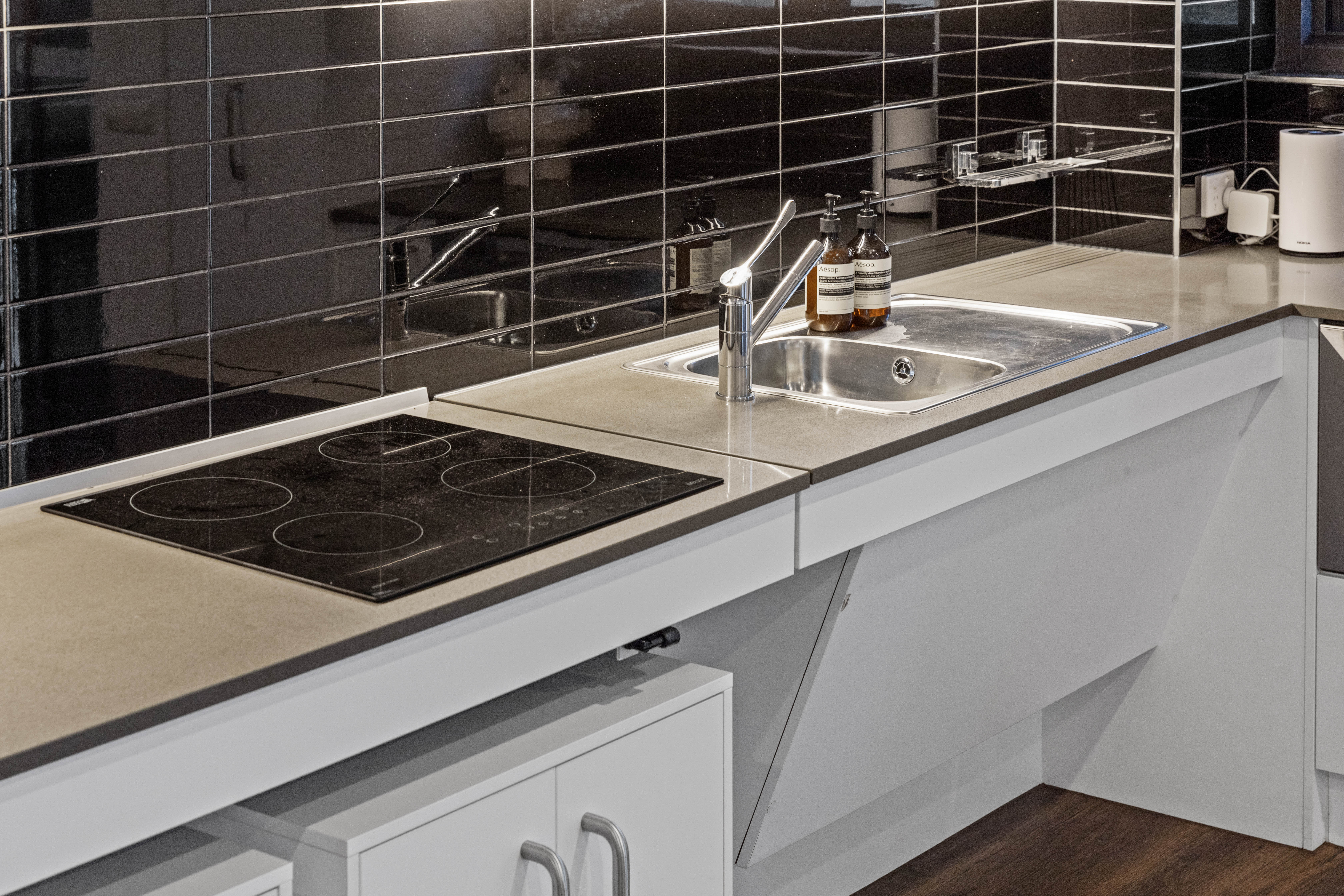 Boutique HPS Apartment - Southport — Home image 4