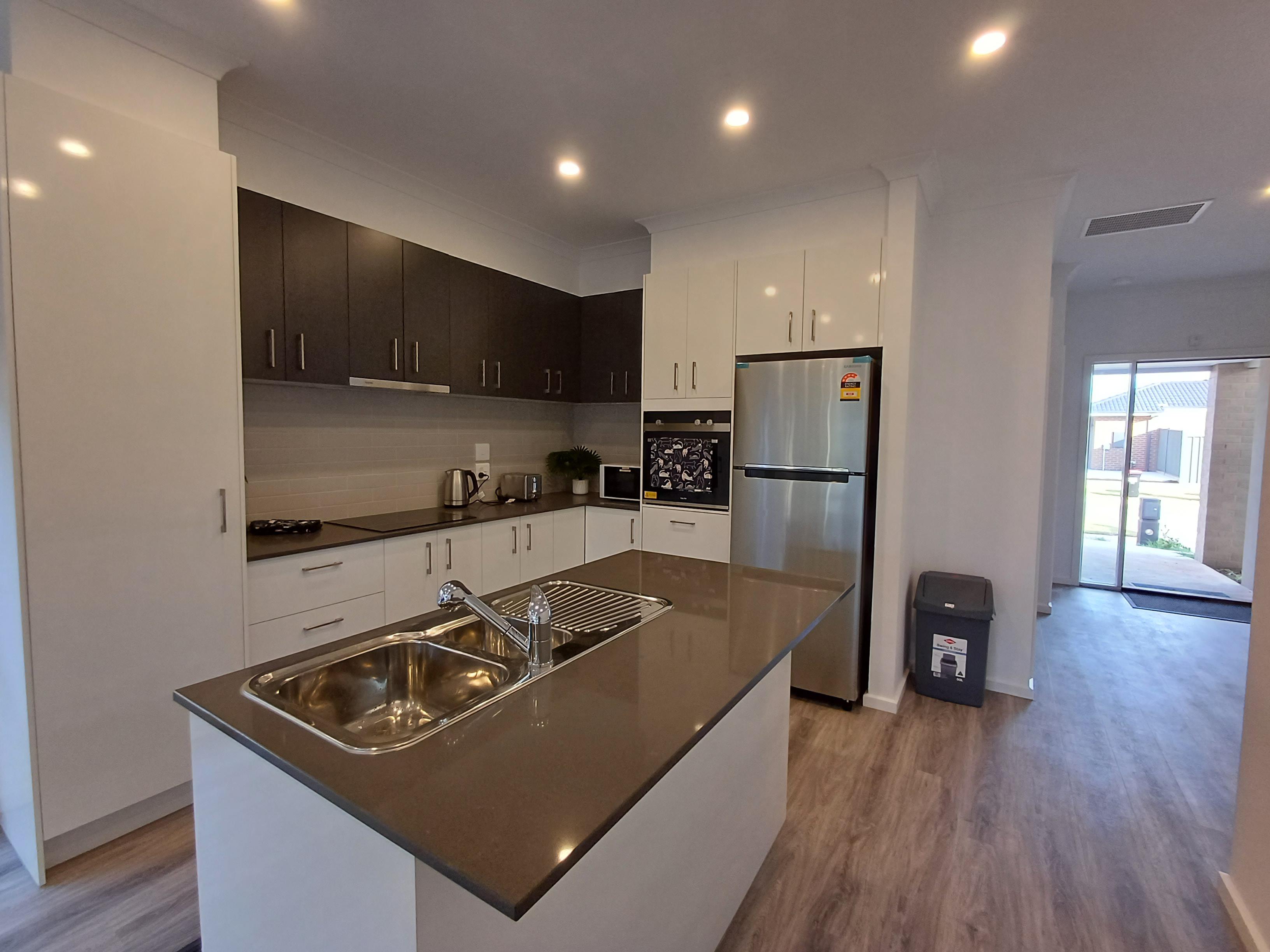 Two vacancies available in Melton South — Home image 3