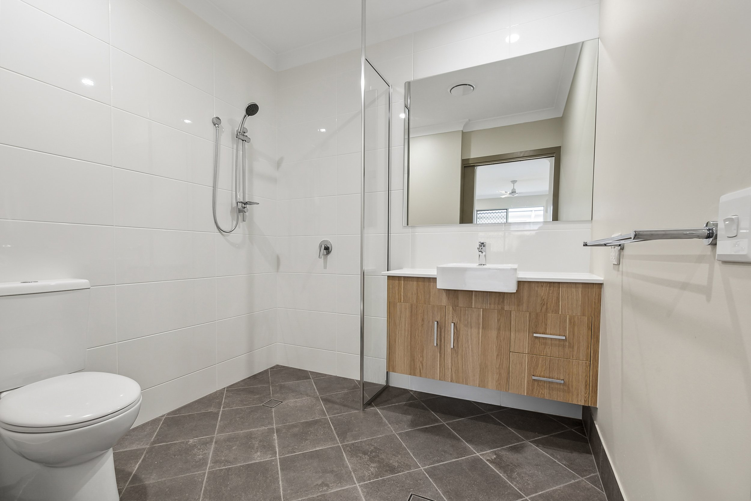 Ayla Court, Edmonton QLD 2 x Improved Liveability Villas in Quiet Edmonton — Home image 5
