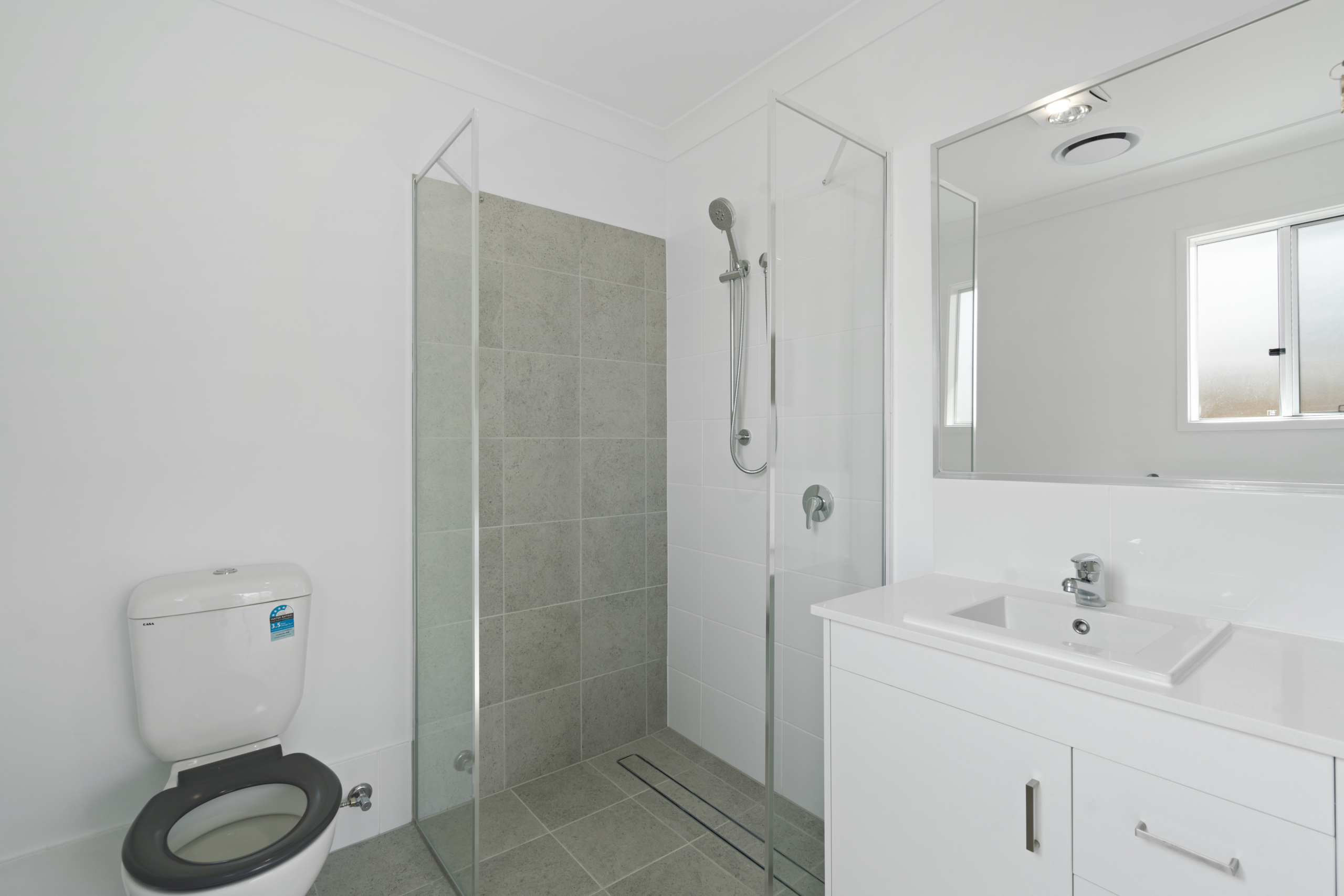 LOGAN VILLAGE QLD - IMPROVED LIVEABILITY HOUSE — Home image 8