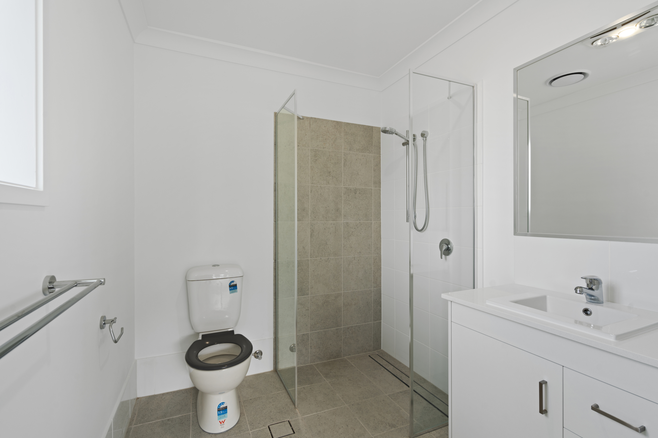 LOGAN VILLAGE QLD - IMPROVED LIVEABILITY HOUSE — Home image 13