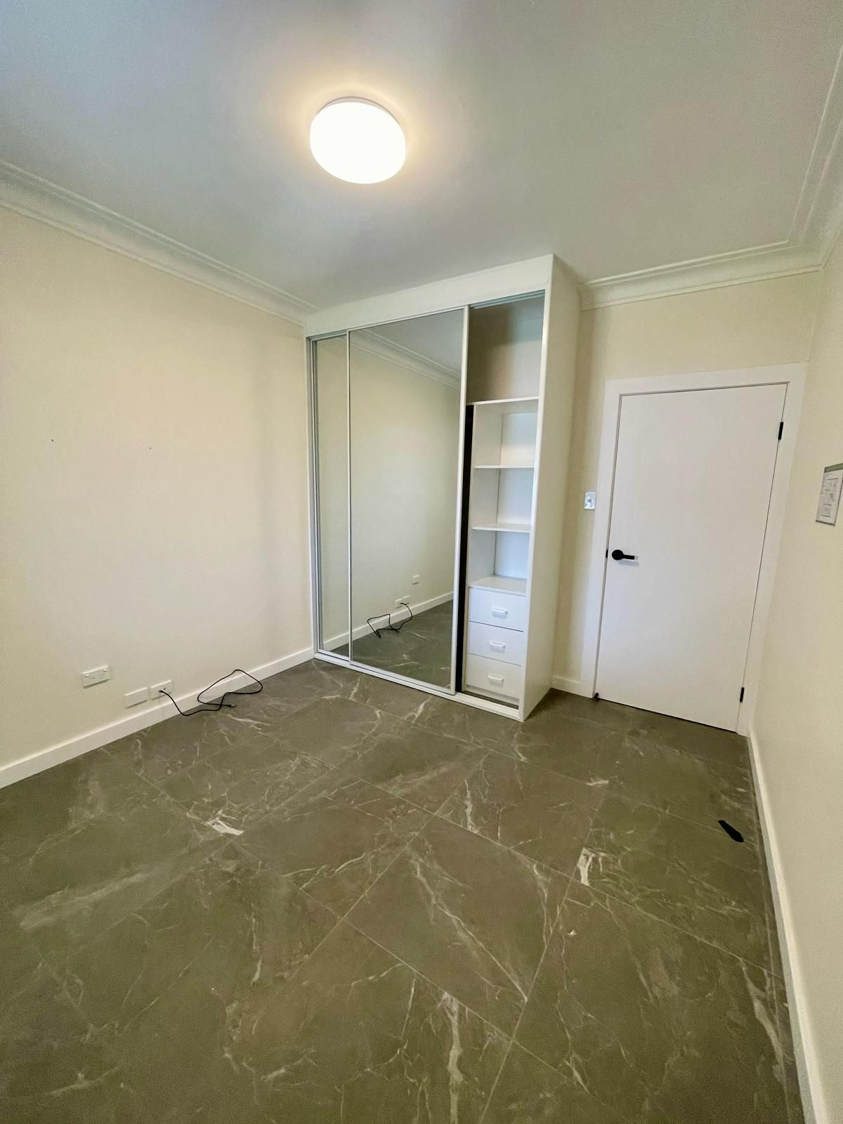 Guildford West — Home image 6