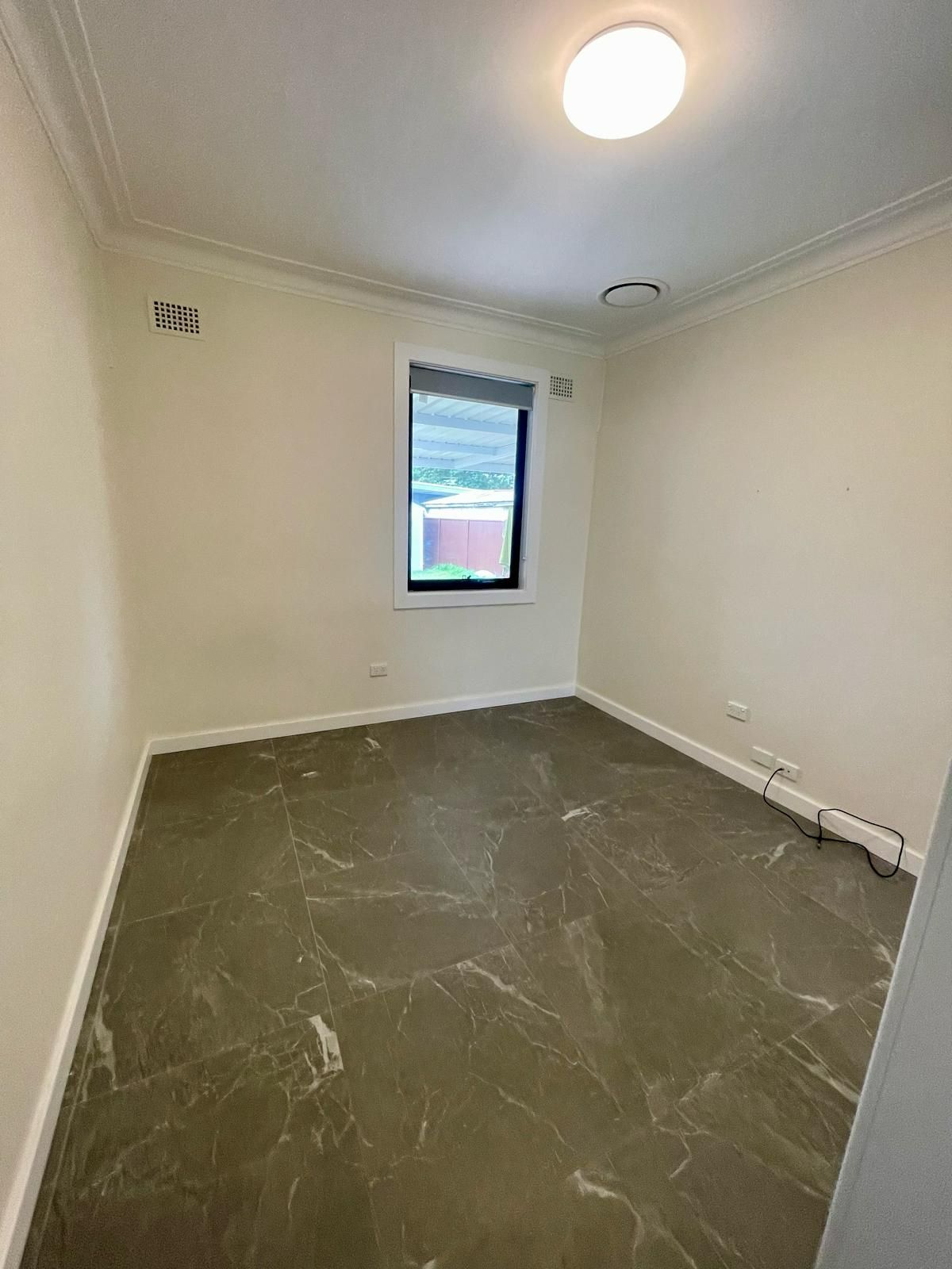 Guildford West — Home image 9