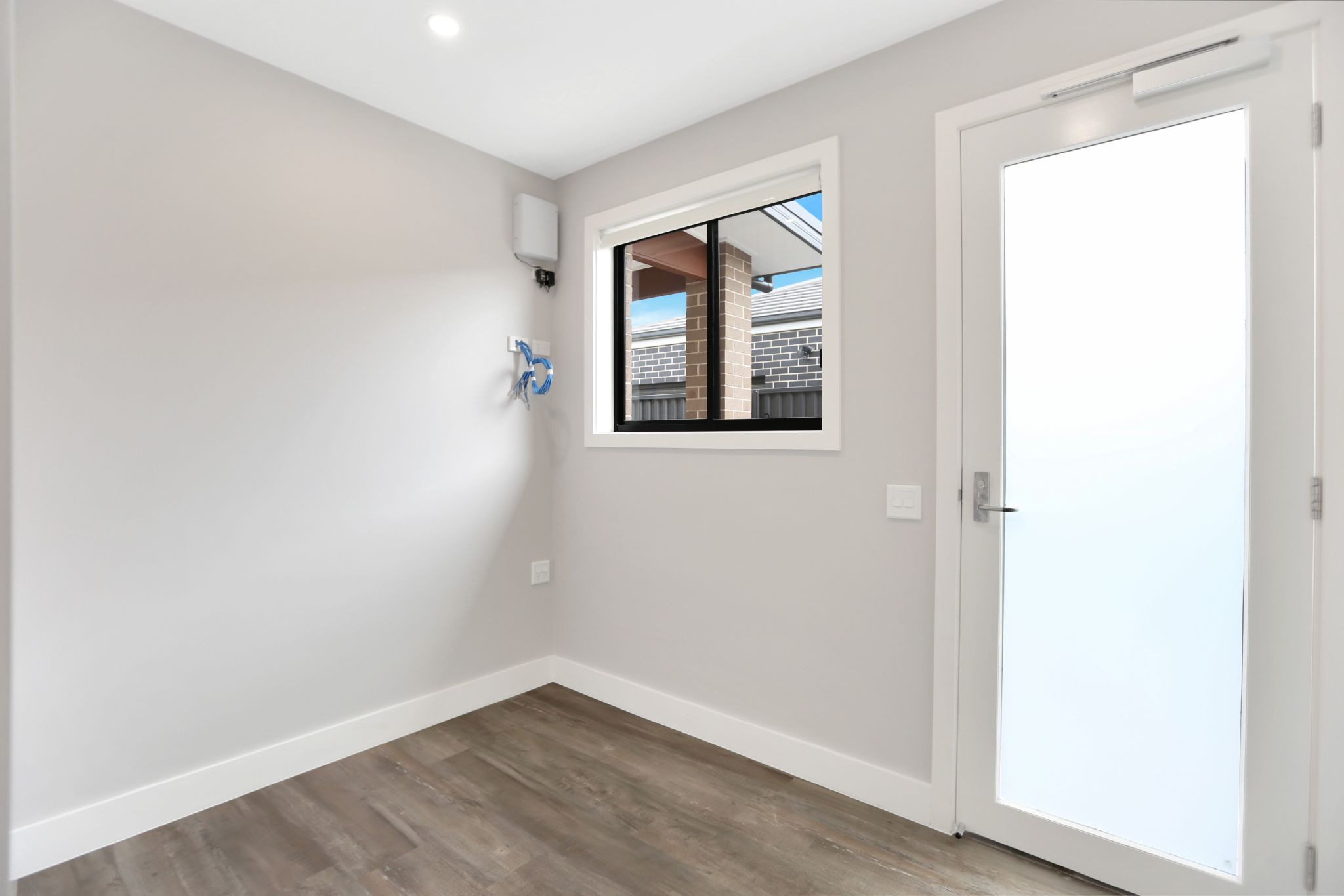 Sebright - Austral (SDA) — Home image 6