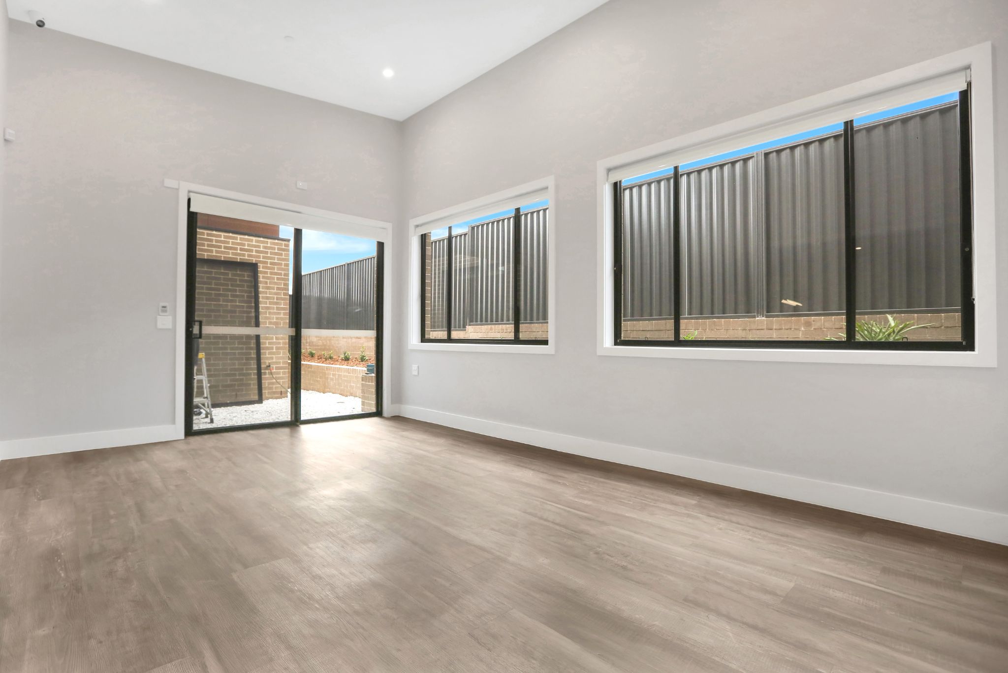 Sebright - Austral (SDA) — Home image 31