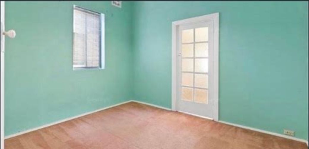 Spacious 3‑Bed Home with Large Yard & Workshop — Home image 2