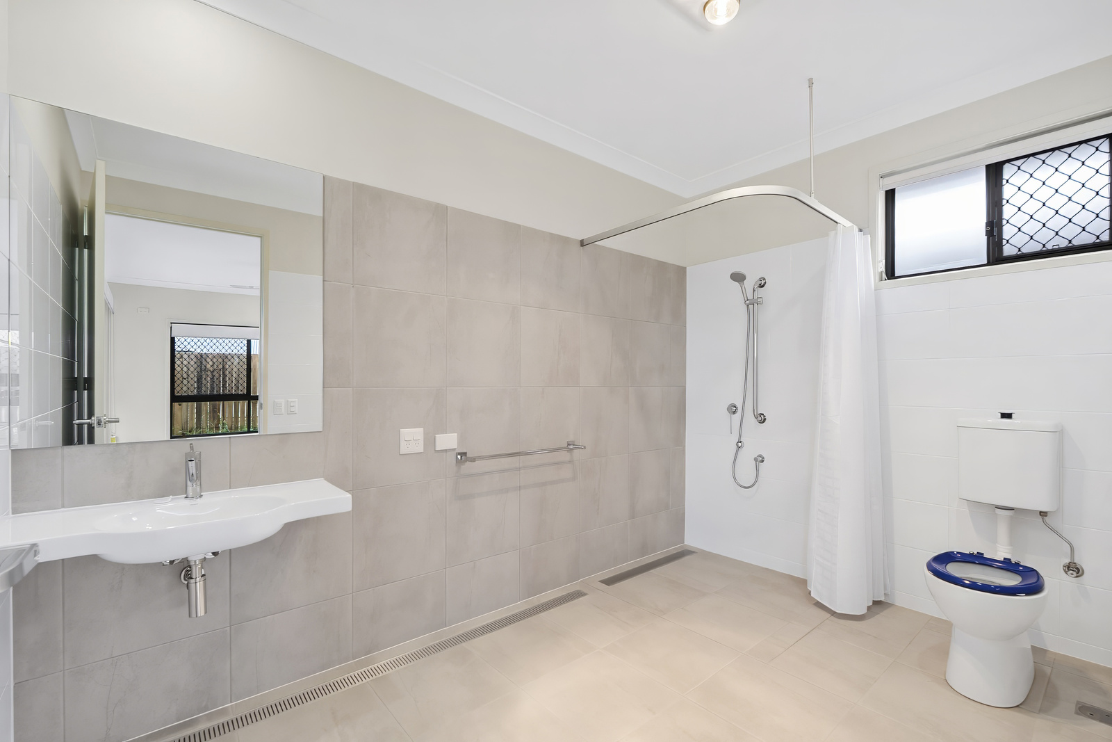 FINCH STREET, CABOOLTURE, QLD – HIGH PHYSICAL SUPPORT HOUSE — Home image 4
