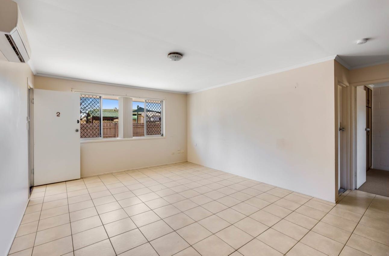 SIL Home in Buckland — Home image 5