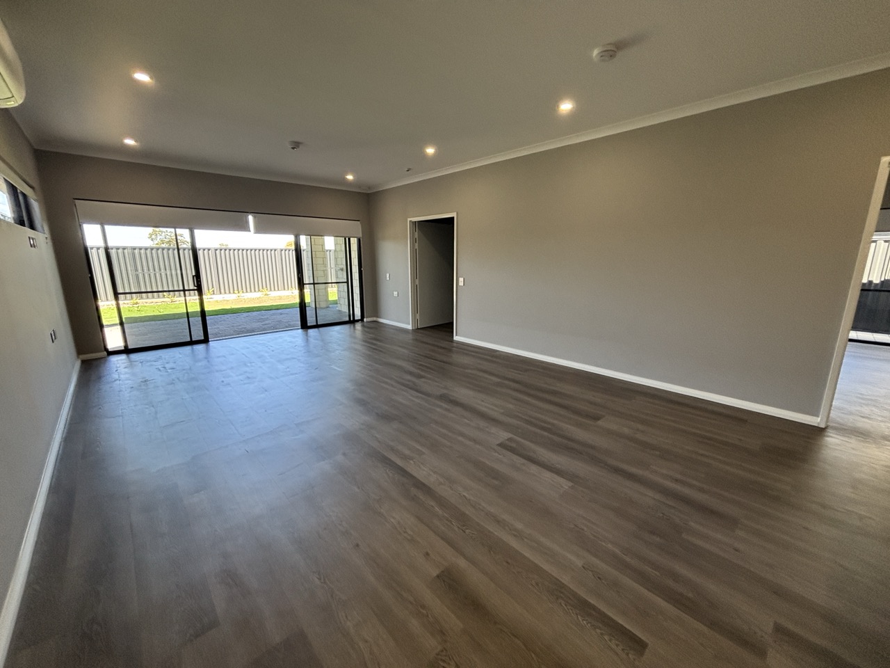 BRAND NEW Spacious 2 Resident (HPS) (SDA) House - Ashby — Home image 7