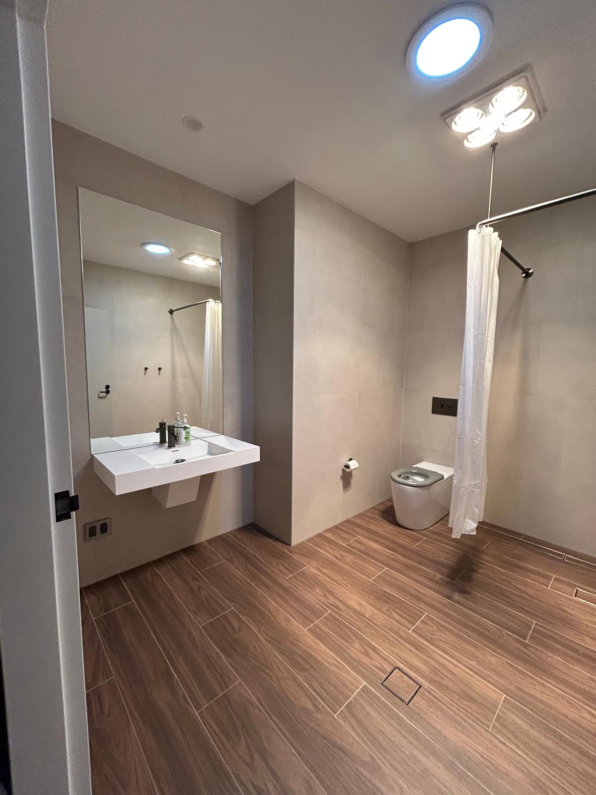 Social & out going male seeking a like-minded housemate on the Northern Beaches — Home image 4