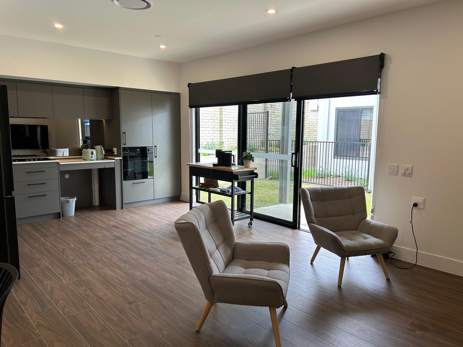 Social & out going male seeking a like-minded housemate on the Northern Beaches — Home image 5