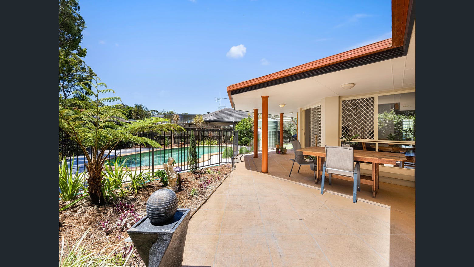 Spacious SIL in prime Sunshine Coast location at Mountain Creek — Home image 5