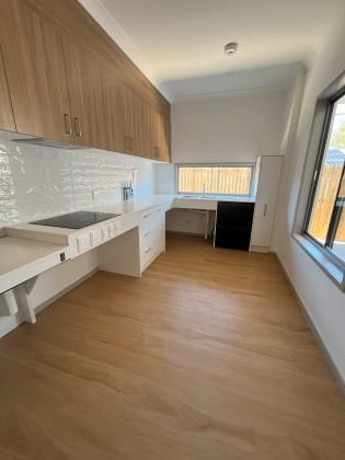 Kurrambee Avenue, Ashmore QLD High Physical Support on the Gold Coast — Home image 7