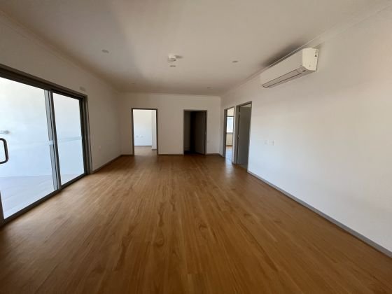 Kurrambee Avenue, Ashmore QLD High Physical Support on the Gold Coast — Home image 8