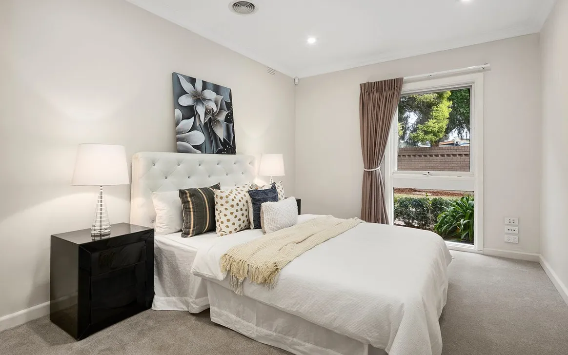 Beautiful and Accessible SIL Home in Mt Waverley — Home image 6