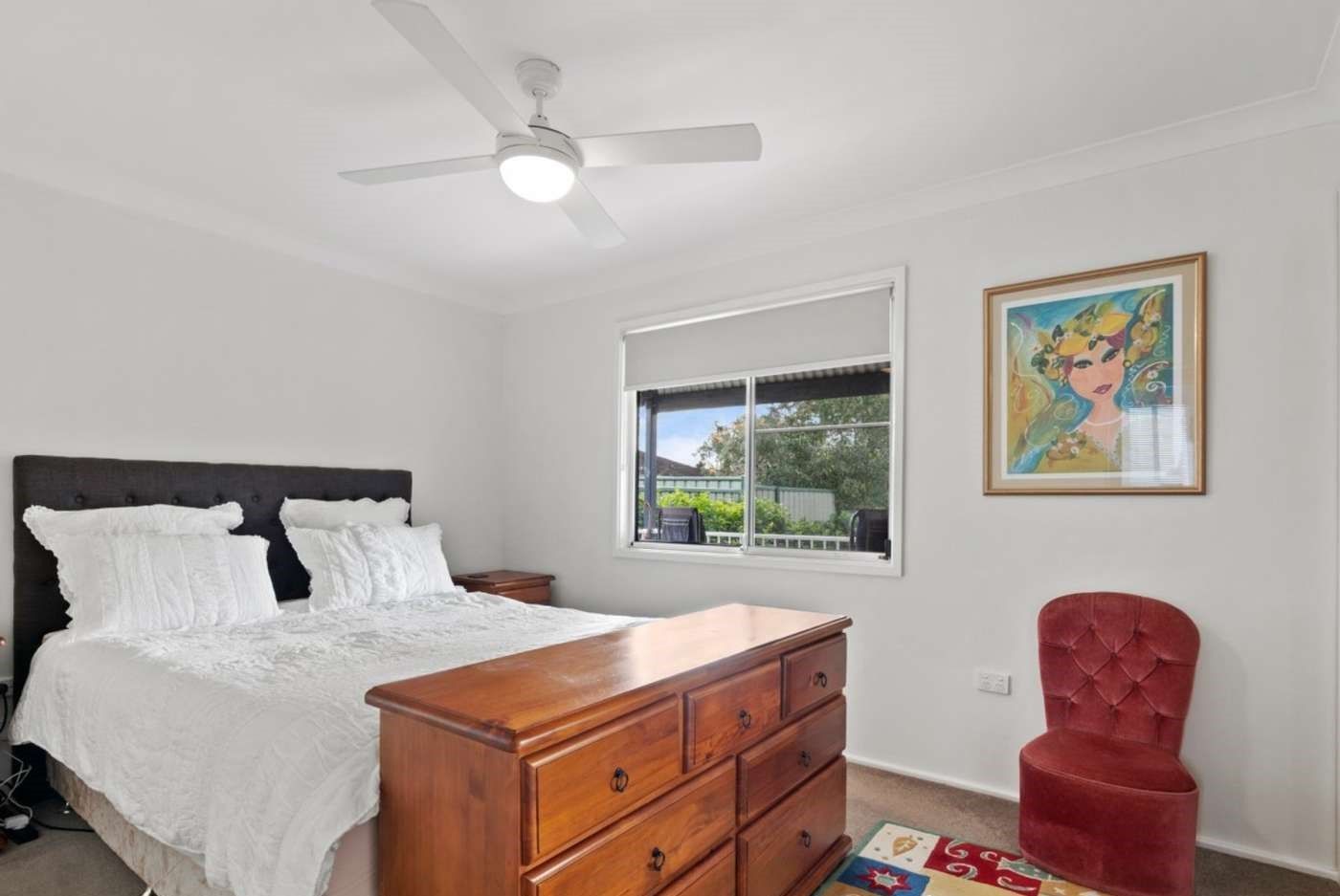 Light and Bright Cabin — Home image 4