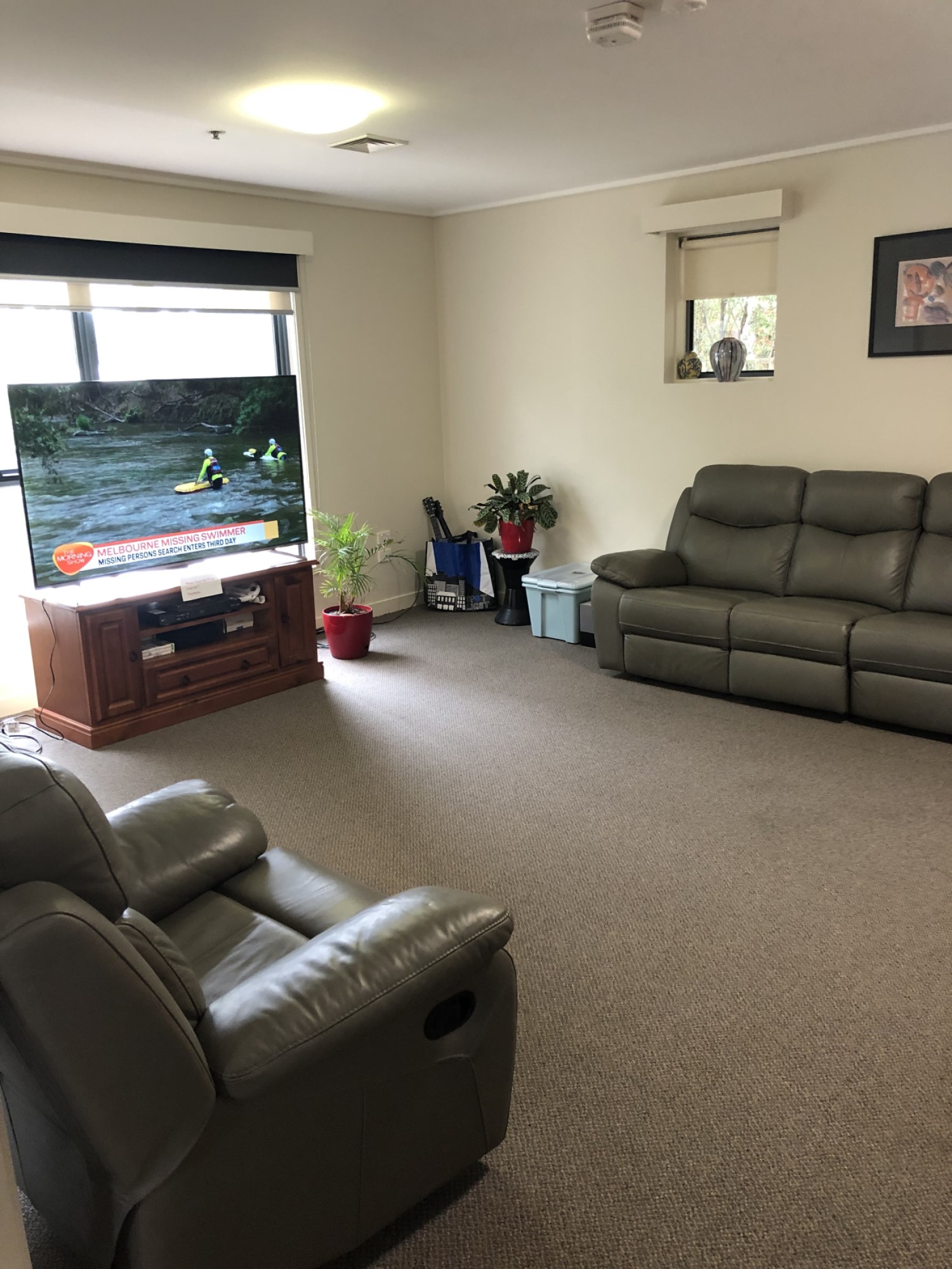 Comfortable lifestyle in the heart of Montmorency — Home image 2