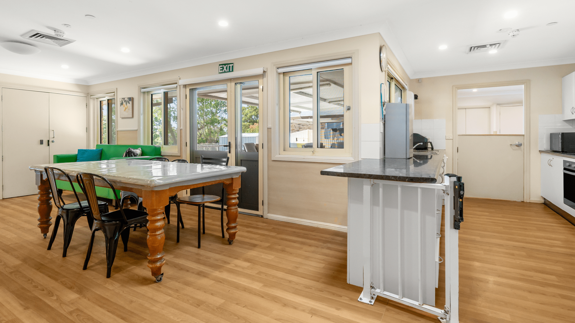 Hornsby Heights – Shared 4-bedroom male home — Home image 6