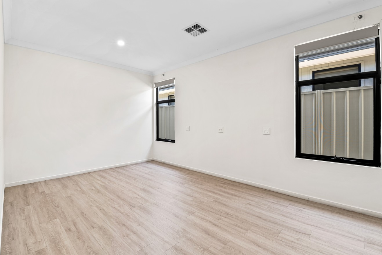 Comfort & Community in Salisbury – Lovely SDA Home for Independent Female — Home image 13