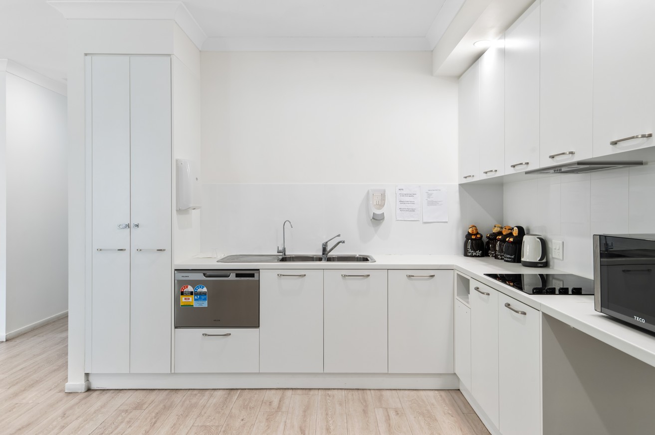 Comfort & Community in Salisbury – Lovely SDA Home for Independent Female — Home image 6