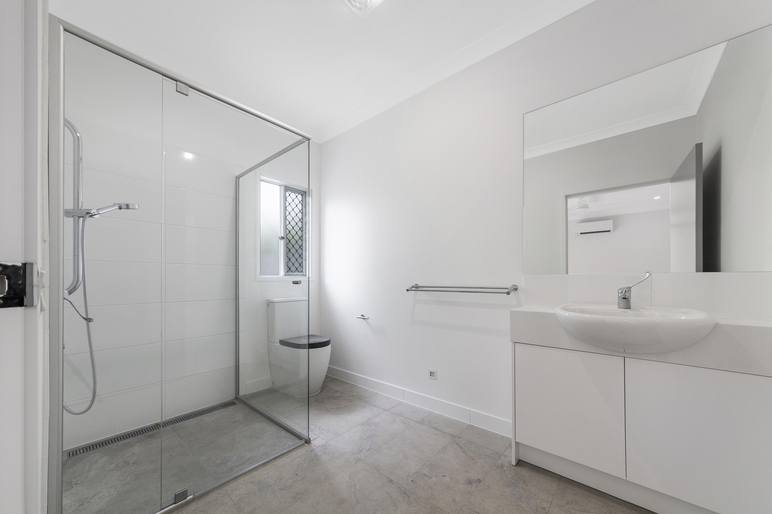 BOONDALL, BRISBANE QLD – IMPROVED LIVEABILITY HOUSE (LOOKING FOR CO-TENANT) — Home image 13