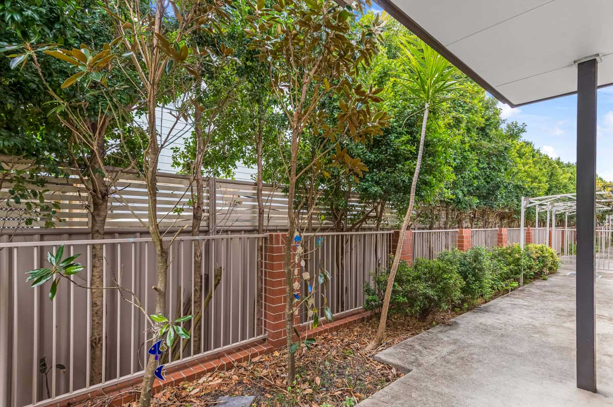 Enjoy living in a quiet and leafy residential area, close to everything. — Home image 12