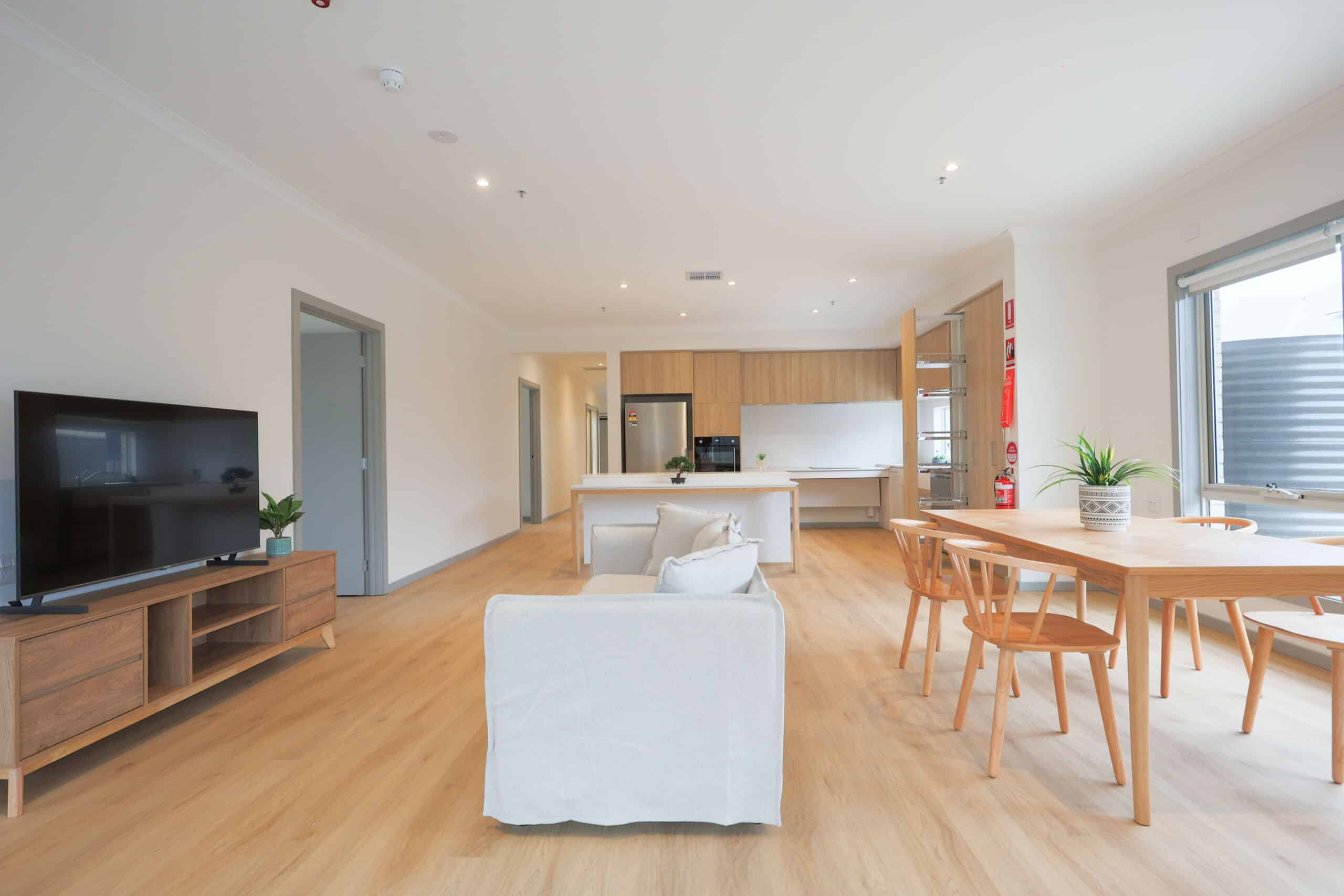 3 Bedroom Shared Home, Andrews Farm — Home image 2