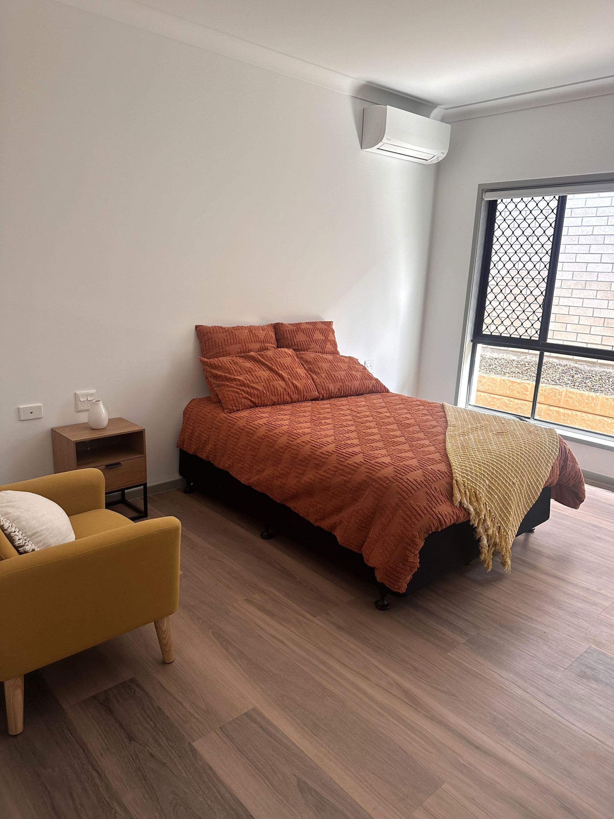 Lawnton 3 Bed, 4 bath + OOA — Home image 6