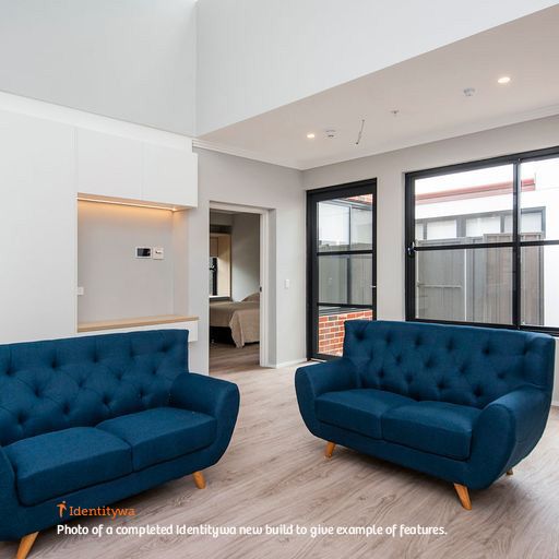 Spacious house in East Cannington — Home image 2
