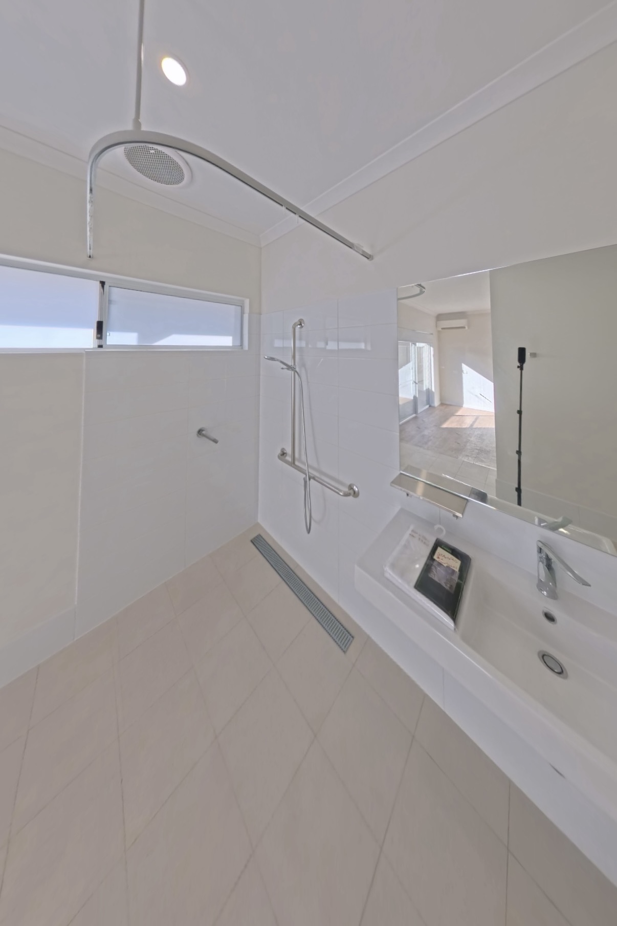 Brabham SIL House — Home image 6