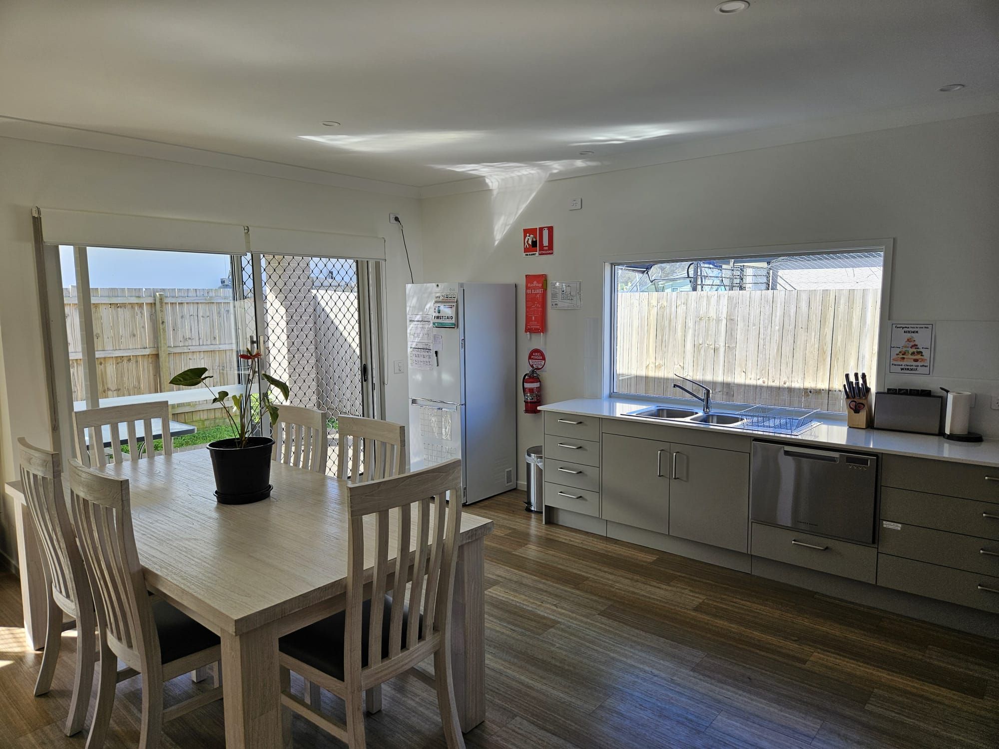 Last Room – SDA Home in Logan Village with 2 Friendly Housemates — Home image 6