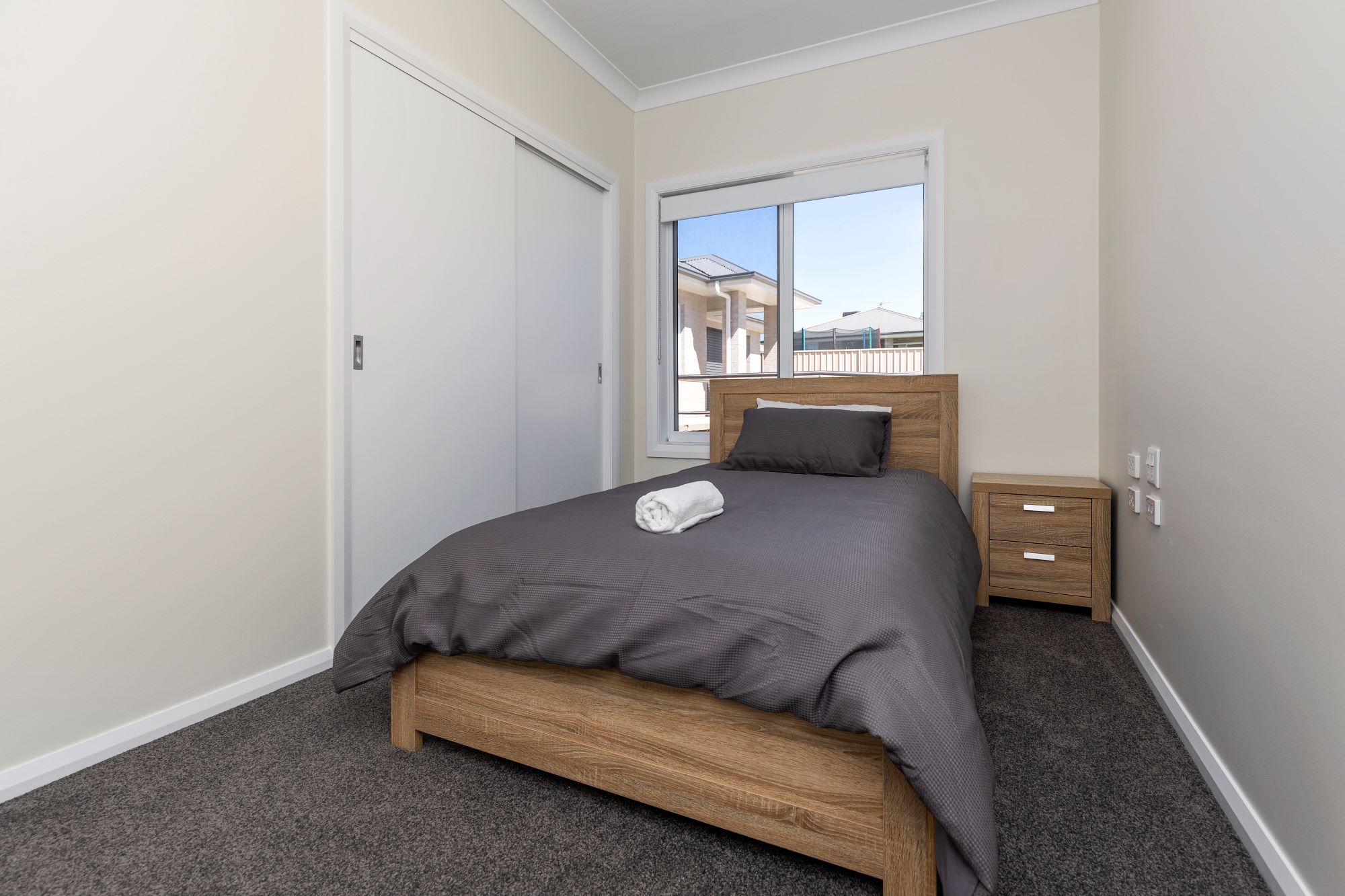 Glenfield Park S.D.A — Home image 7