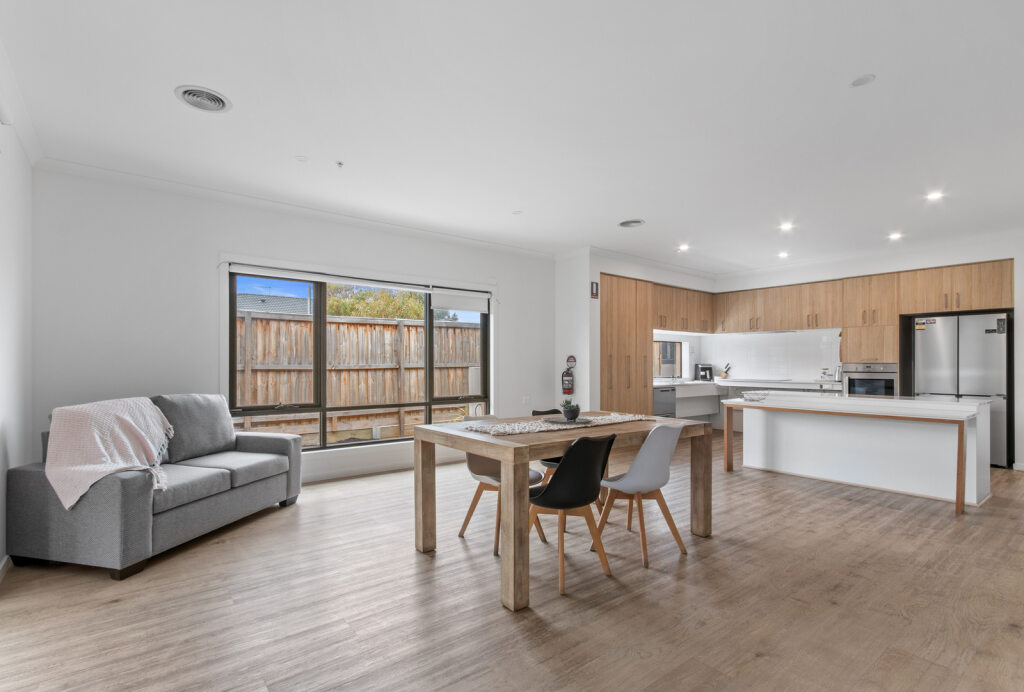 Tarneit — Home image 5