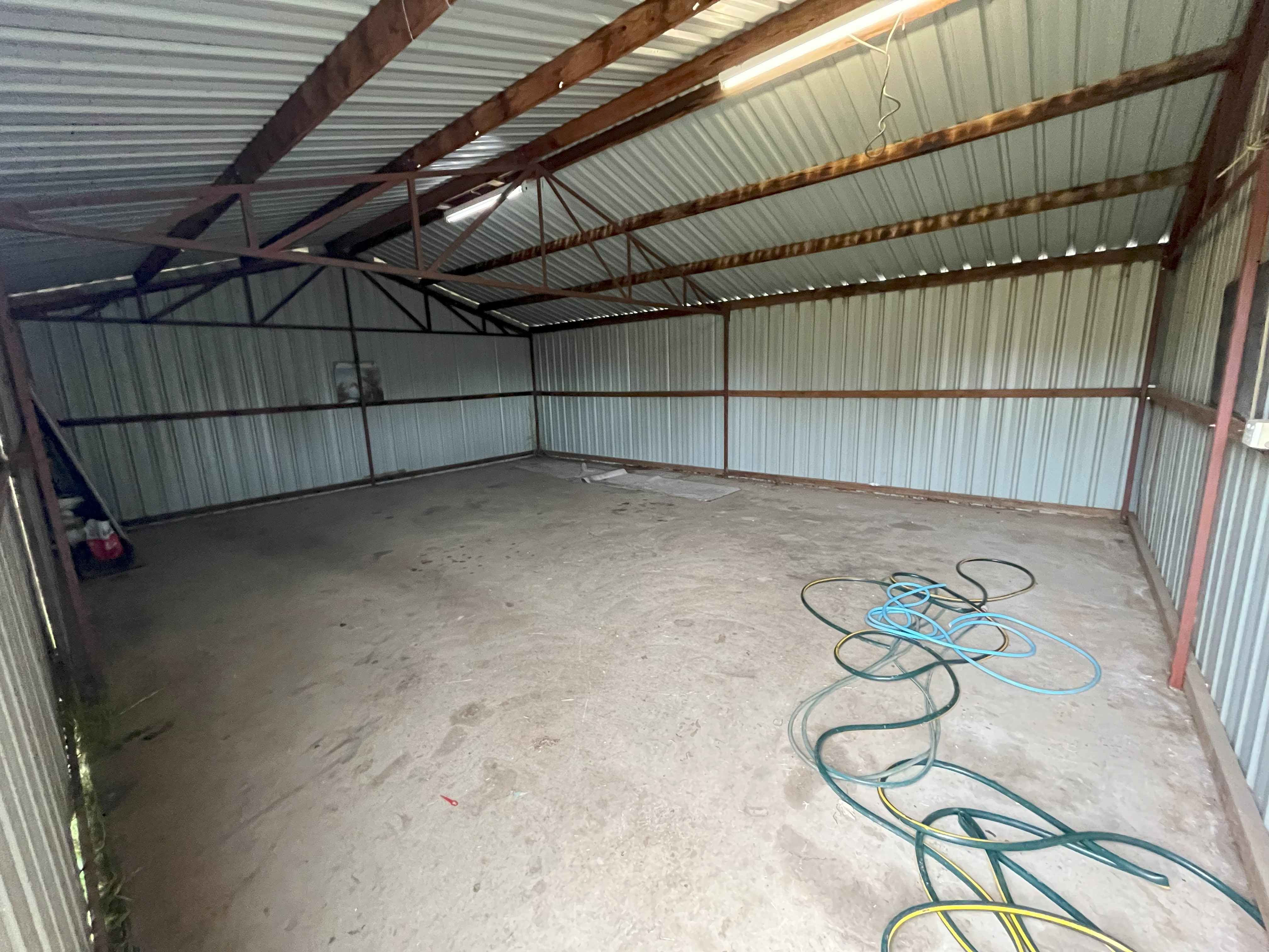 Avail Now: MTA 3 bedroom 2 bathroom property to live in by yourself — Home image 6