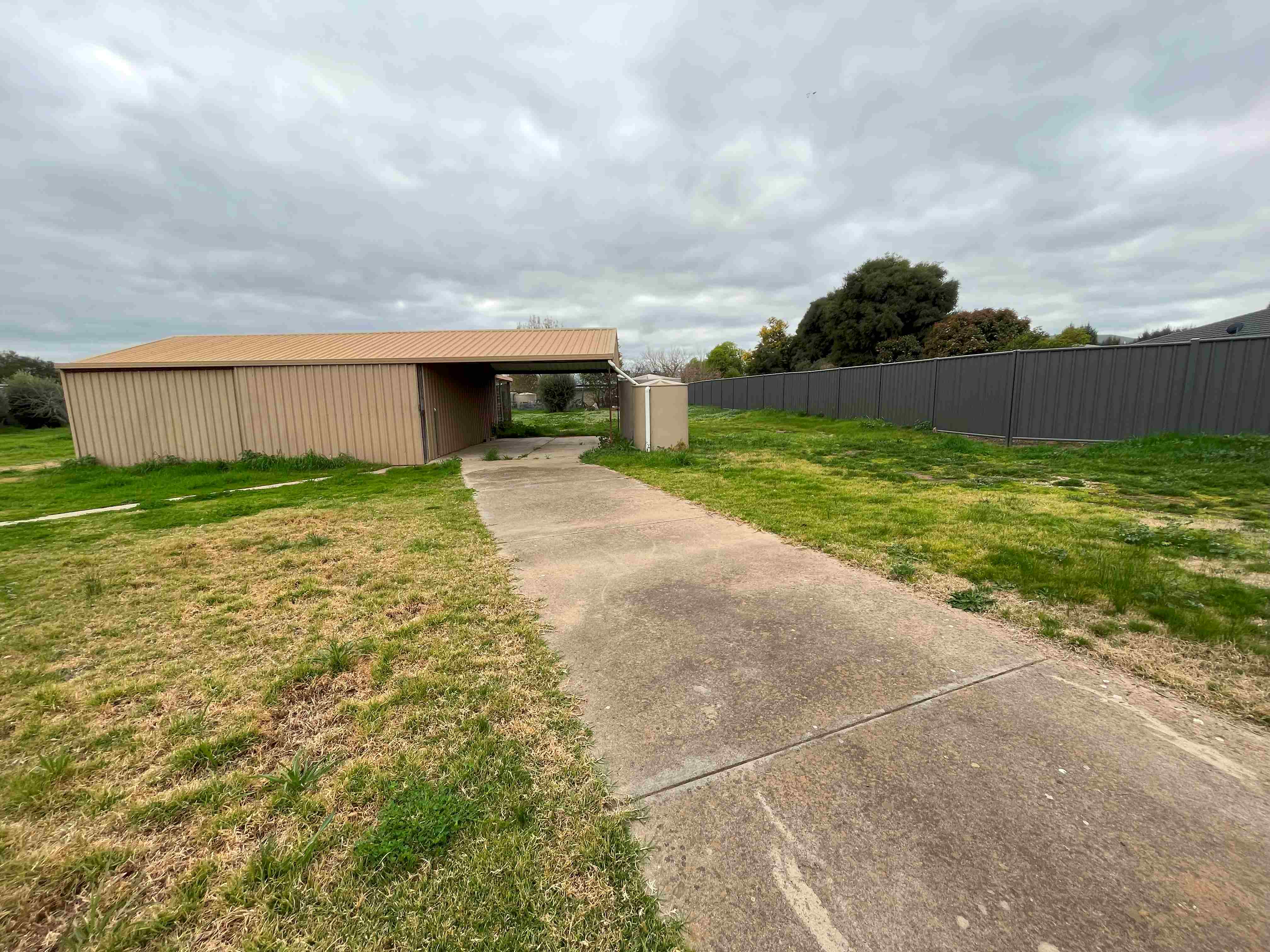 Avail Now: MTA 3 bedroom 2 bathroom property to live in by yourself — Home image 7