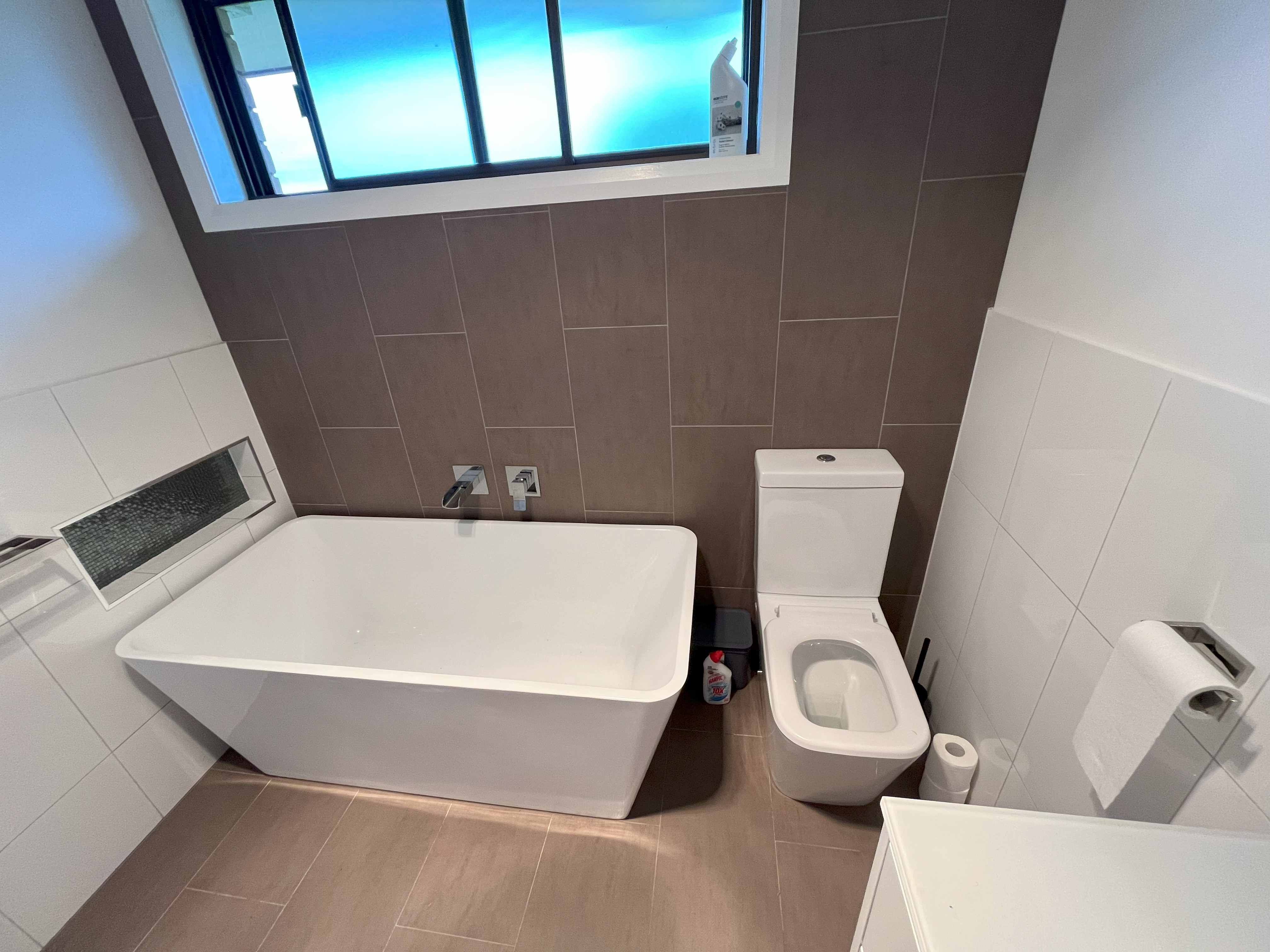 Avail Now: MTA 3 bedroom 2 bathroom property to live in by yourself — Home image 11