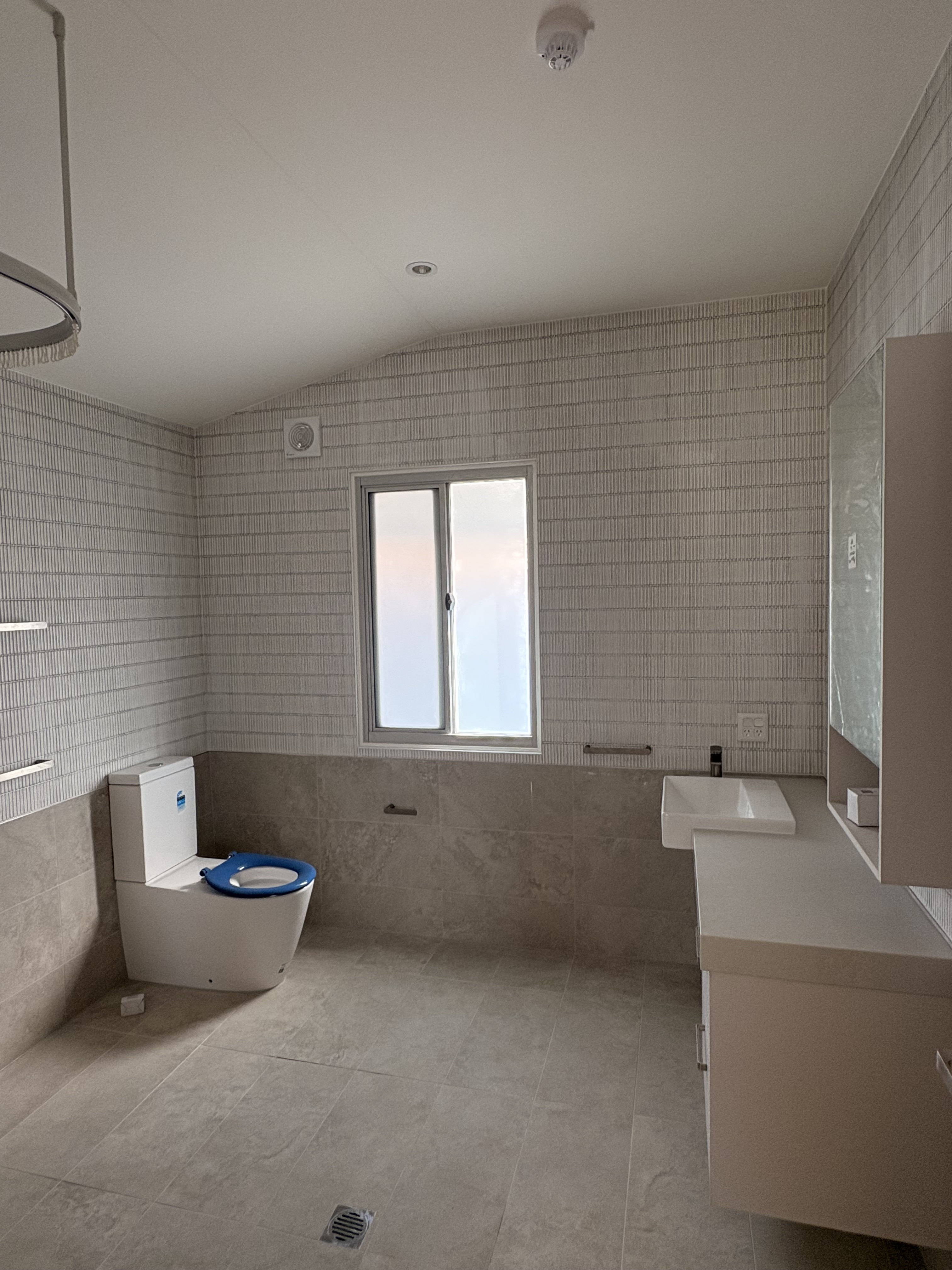 Fresh HPS Apartments with Australiana Charm! — Home image 6