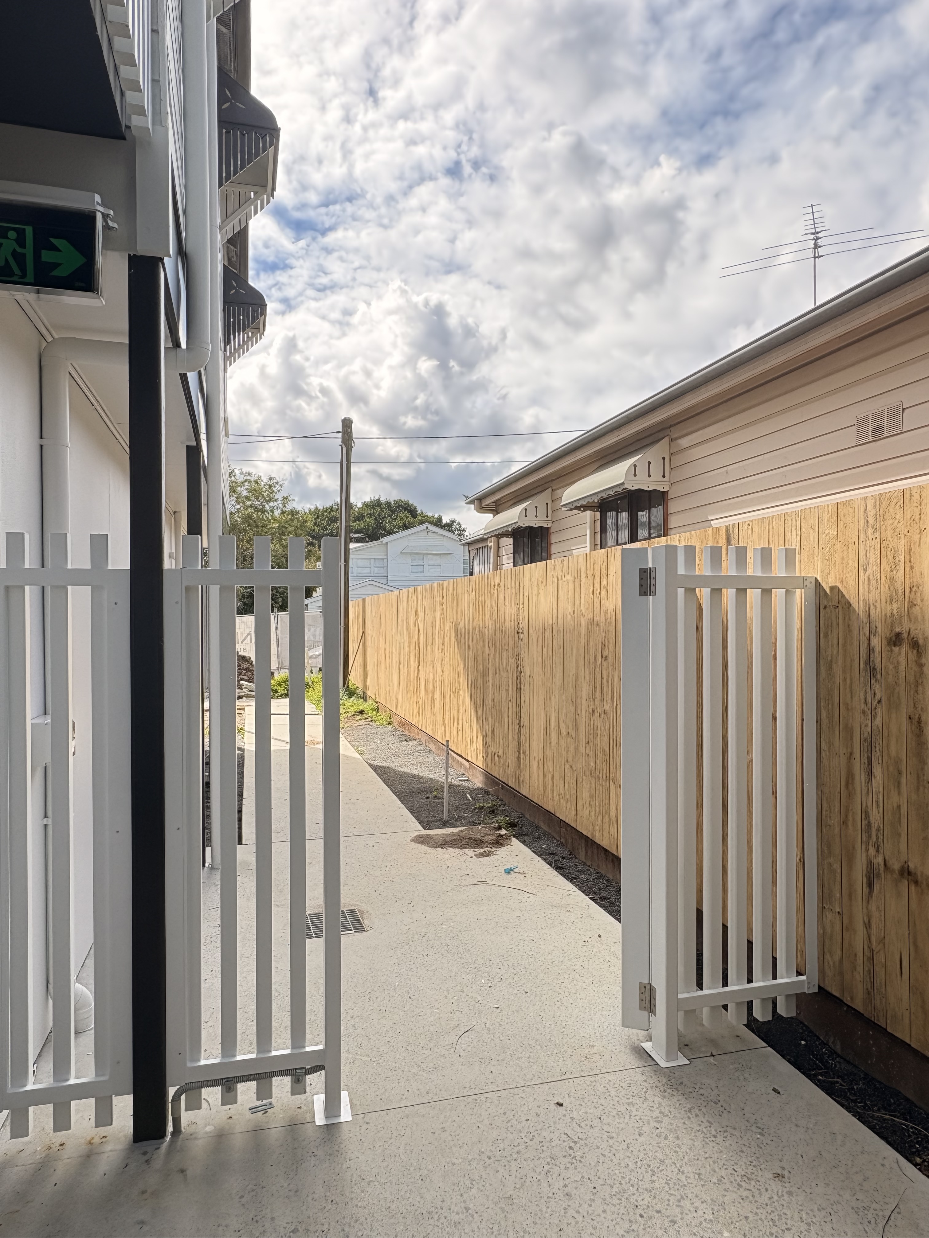 Fresh HPS Apartments with Australiana Charm! — Home image 21