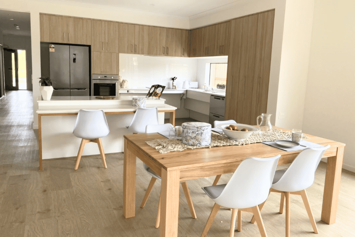 3 Bedroom Shared Home, Lyndhurst — Home image 3