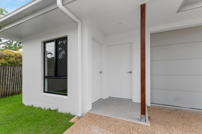 Find Your Independence: Two Spacious Villas, Designed for Your Comfort — Home image 3