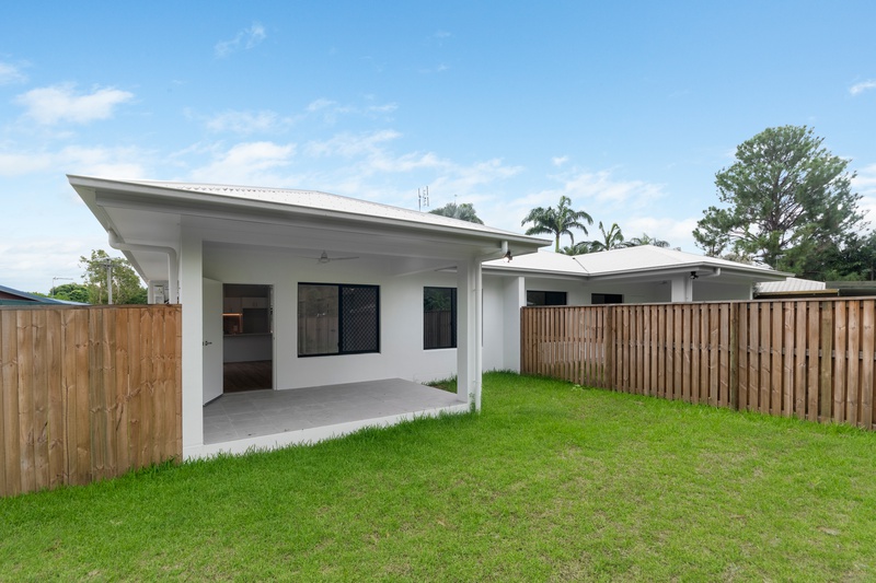 Find Your Independence: Two Spacious Villas, Designed for Your Comfort — Home image 13