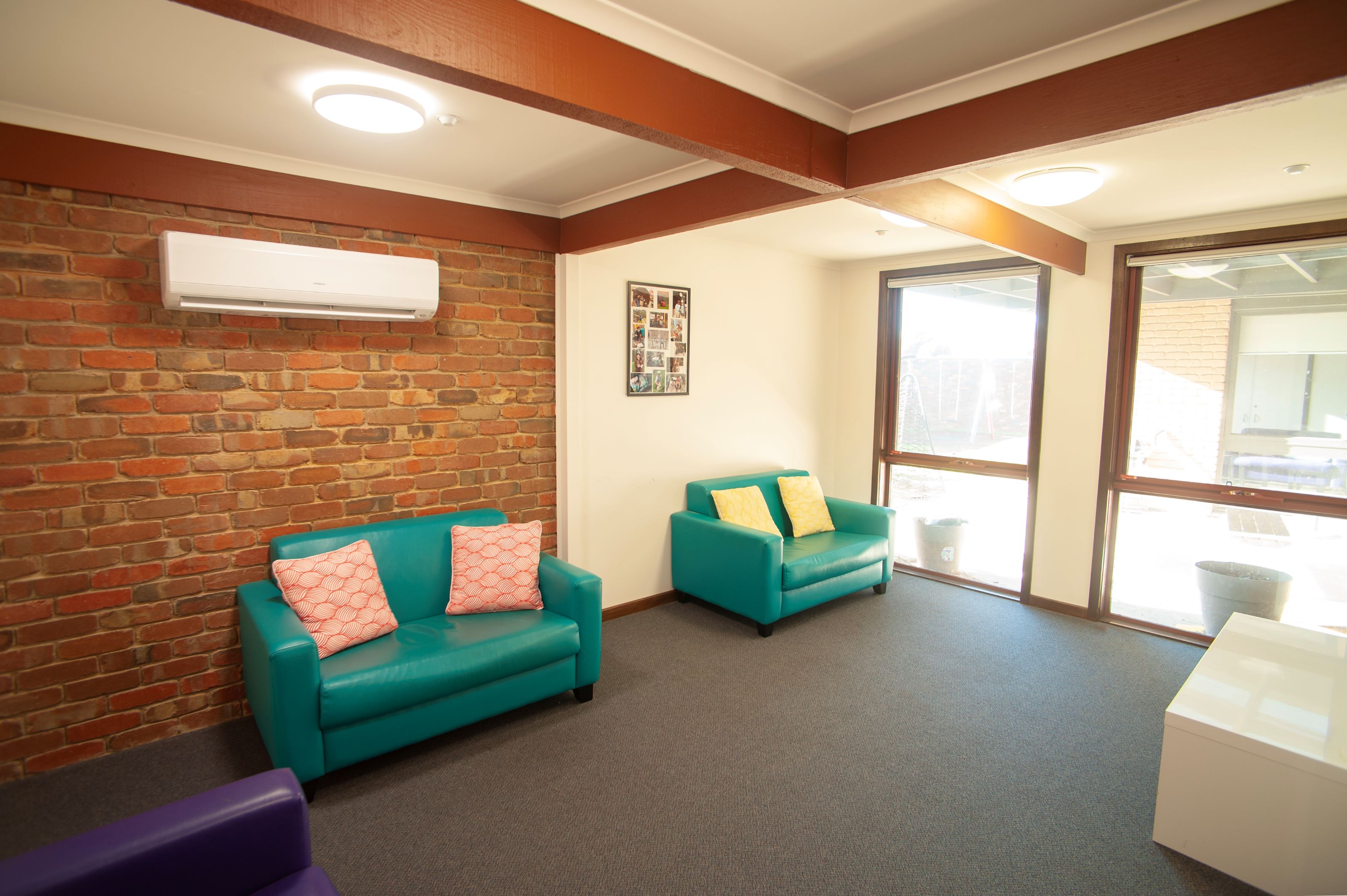 Young, vibrant household close to everything in leafy Wheelers Hill — Home image 4