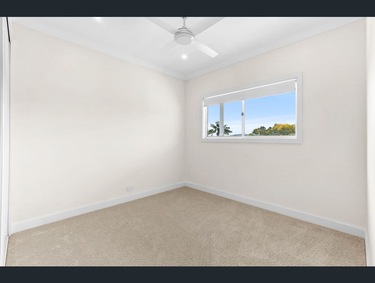 Final Vacancy in Brand-New Home – Join a Supportive Male Household in Loftus — Home image 7