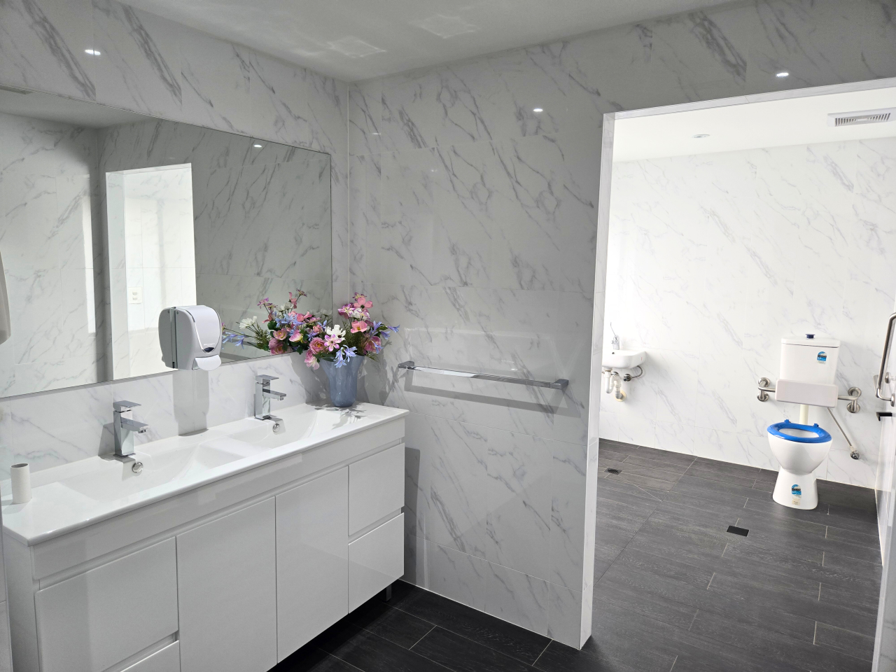 “NDIS SIL Home – Fully Accessible 3-Participant Property in Eschol Park” — Home image 8
