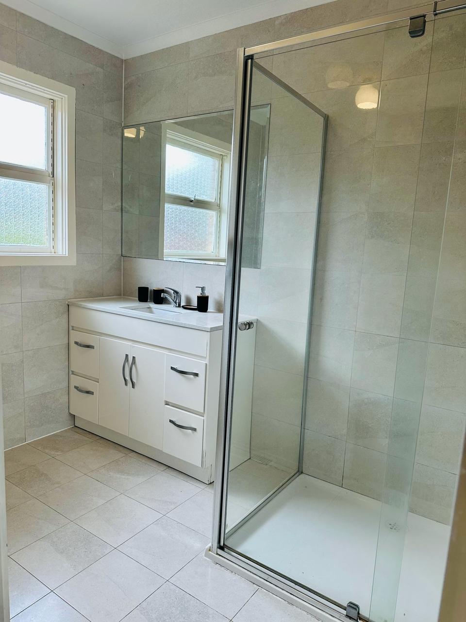 5-Bedroom SIL/MTA Home in Prime Wheelers Hill | Quiet, Safe & Convenient — Home image 7