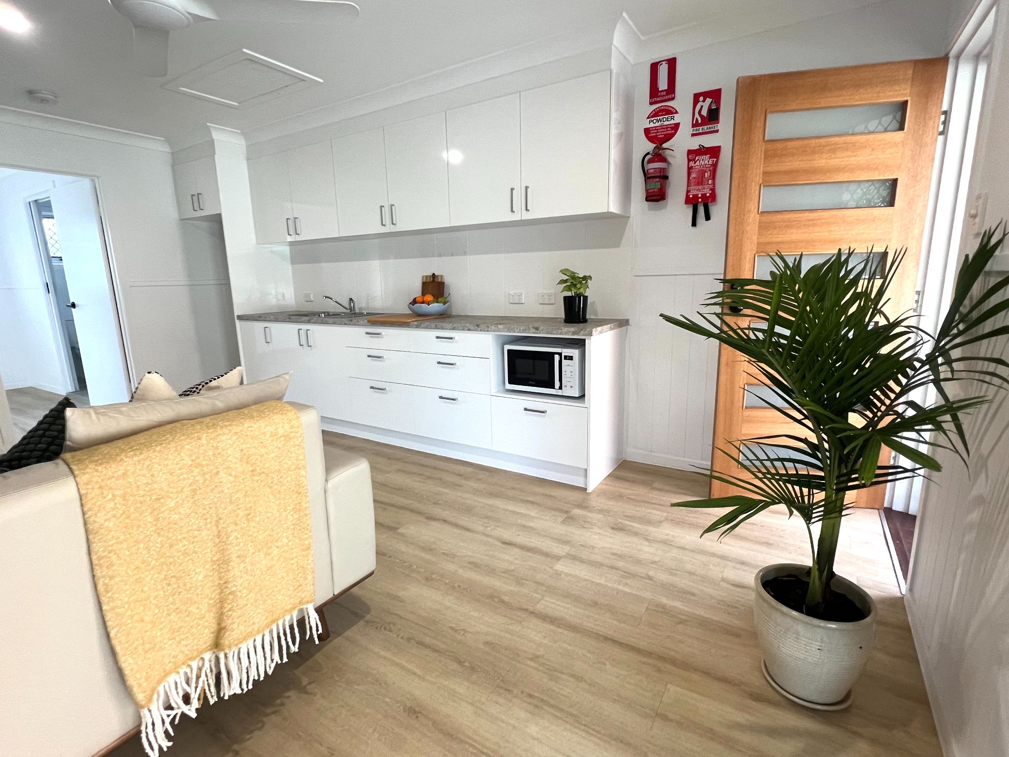 Coastal Stylish Danny Met Sally SIL home in Kingscliff NSW — Home image 4
