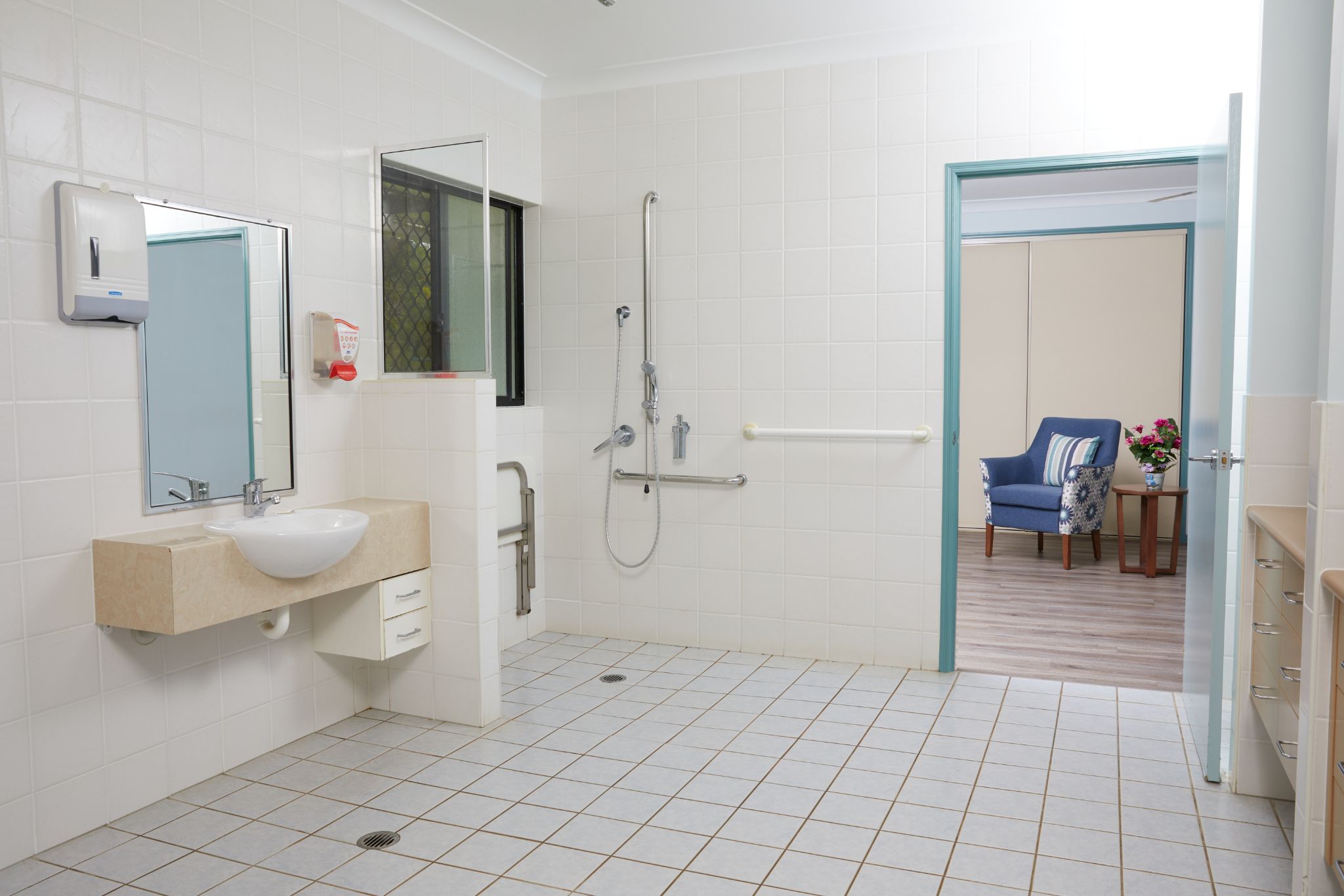 St John's YLV Timon House — Home image 6