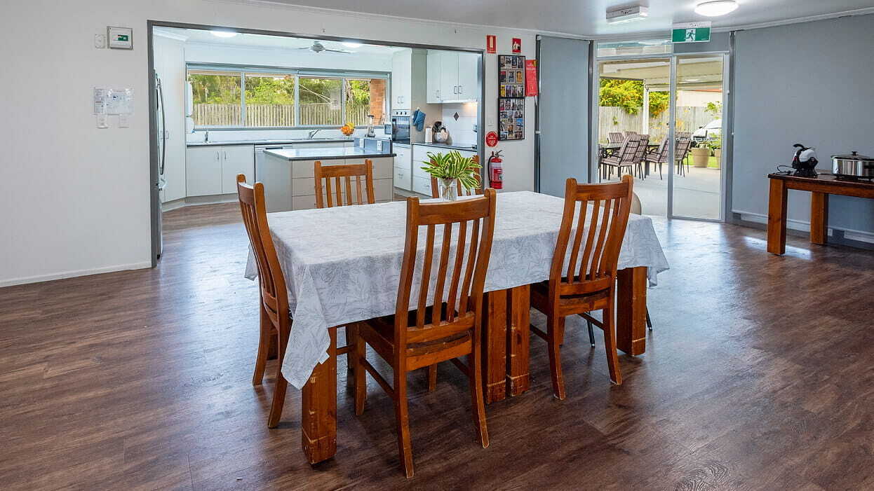 Embrace Quiet Living in Kawana, Rockhampton — Home image 5