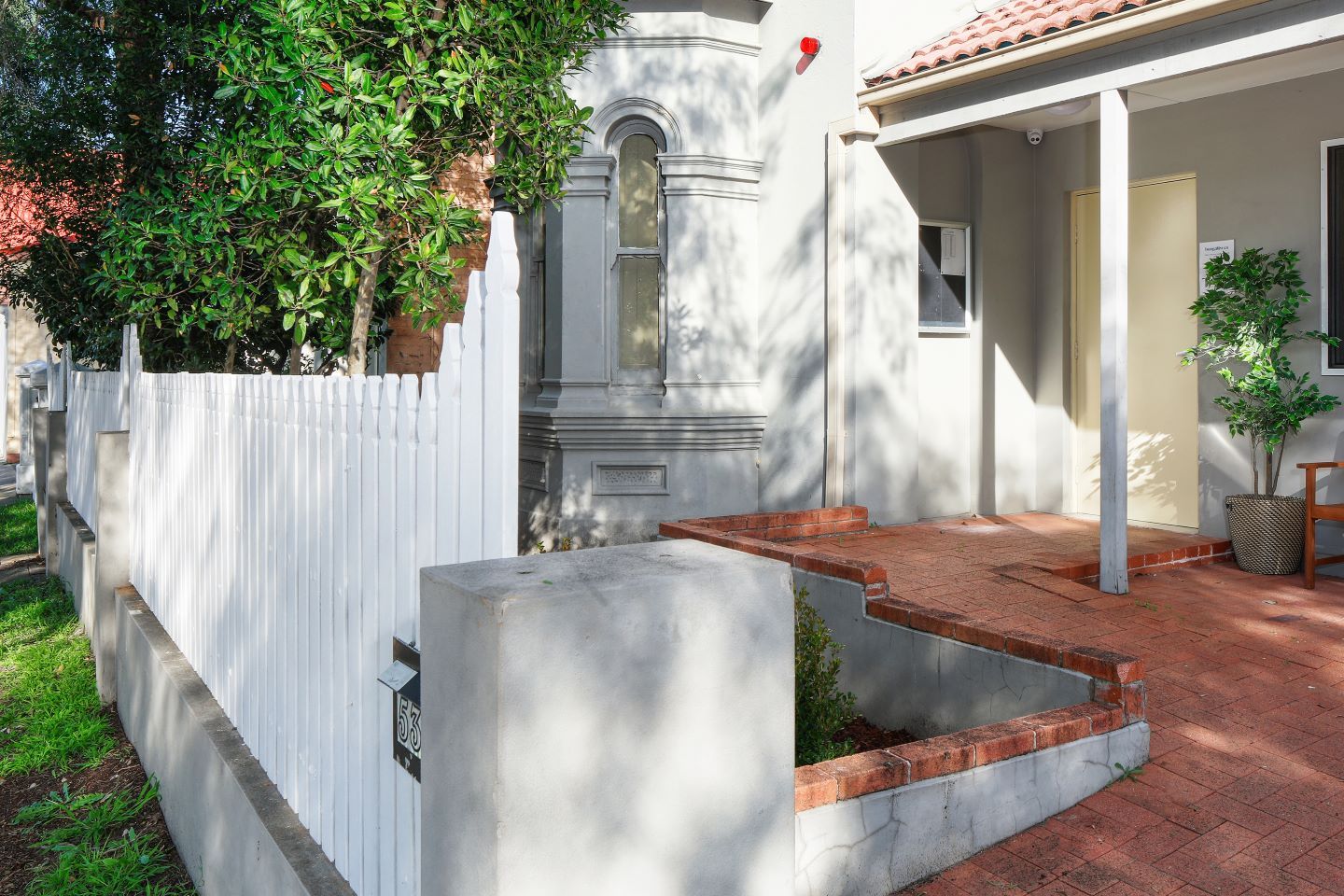 Welcome to our Kensington home, your gateway to central living in Sydney's Eastern Suburbs — Home image 2