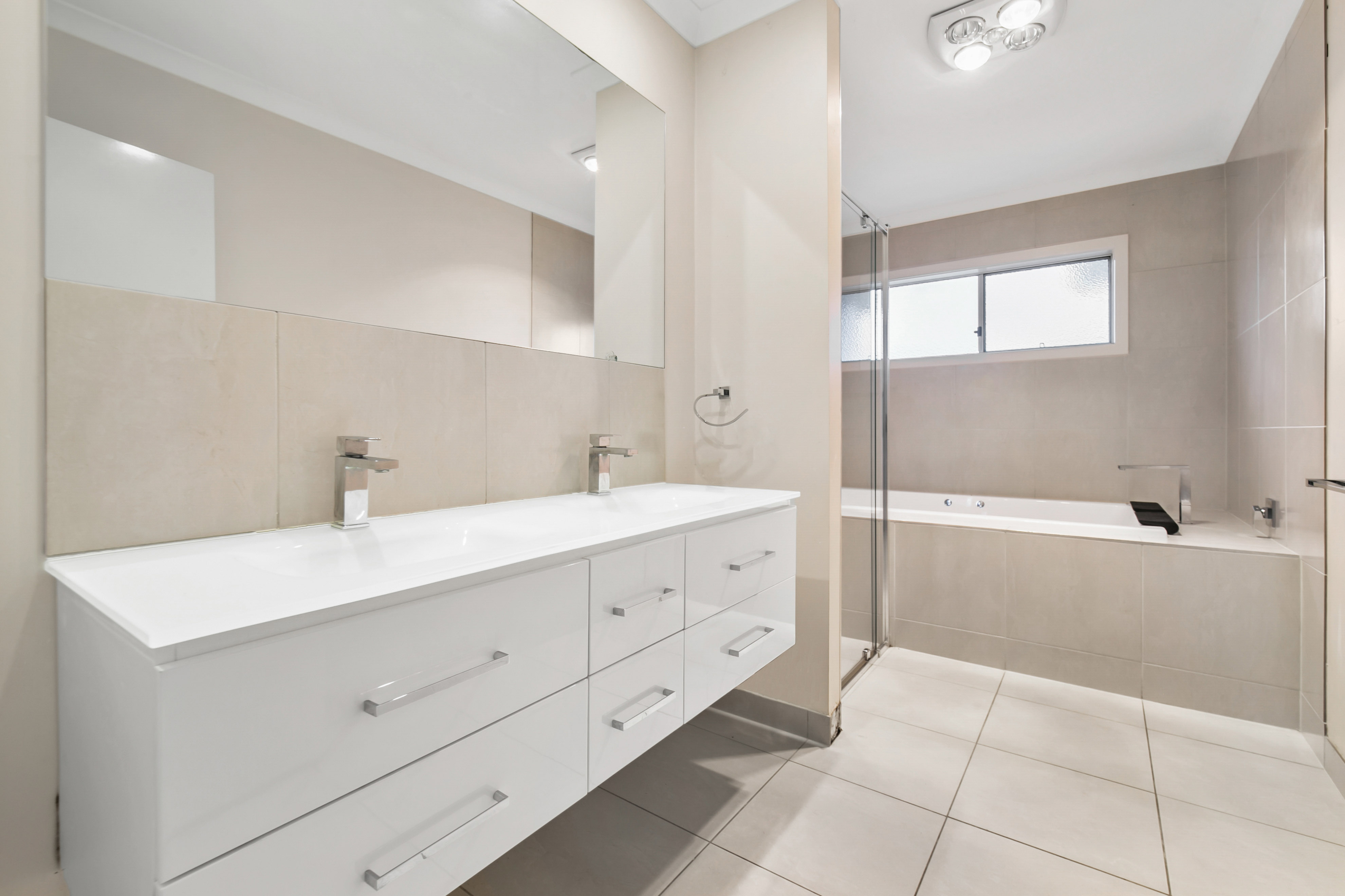 Unique SIL Home in Waurn Ponds — Home image 8